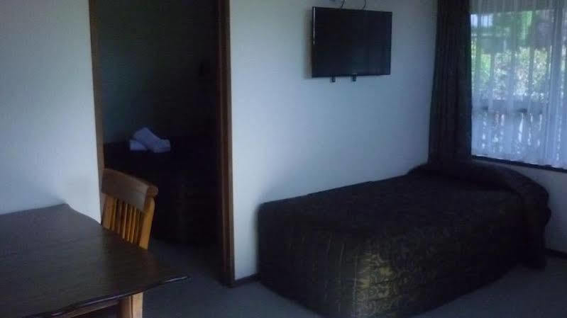 Carisbrook Motel Дюндин Екстериор снимка
